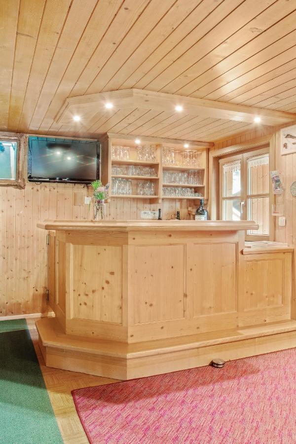 Schröcken Haus Berghof Bed & Breakfast エクステリア 写真