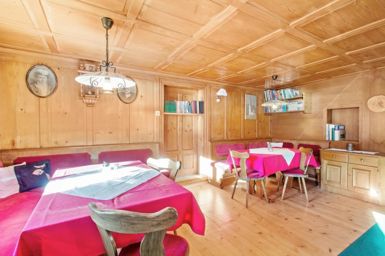 Schröcken Haus Berghof Bed & Breakfast エクステリア 写真