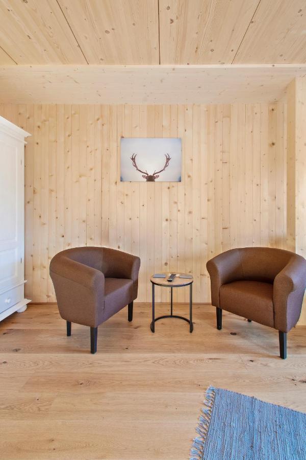 Schröcken Haus Berghof Bed & Breakfast エクステリア 写真